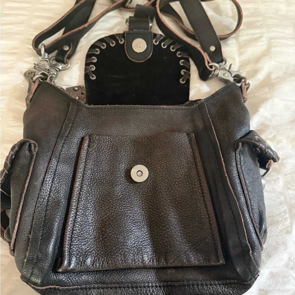 Free People We The Free Baby Leigh Distressed Handbag - Picture 5 of 5